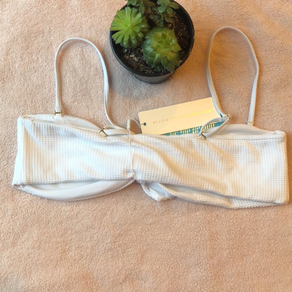 NWT Beach 🏝️ bunny 🐰 white swimsuit top - Picture 5 of 10